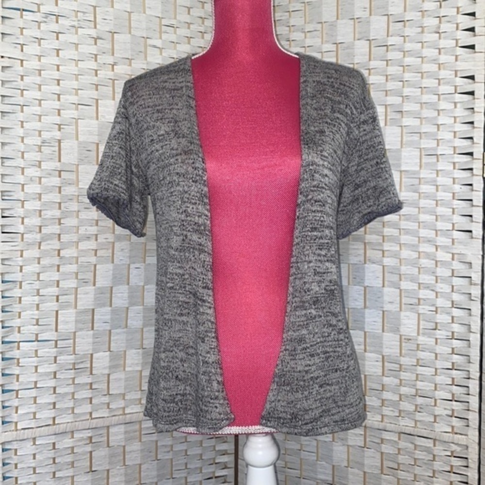 Justice Gray Short Sleeved Knit Cardigan Girl’s Size 12